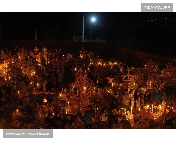 墨西哥球场枪击事件致11人死亡，贩毒集团暴力冲突频发引安全担忧